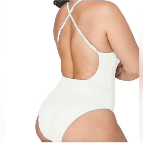 Andie Swim The Asbury Ribbed One Piece Swimsuit in Coconut Cream Size Med NWT - Picture 2 of 9
